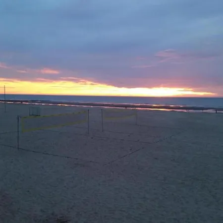 Apartament In Near Sea Dike, Cleaning Included
